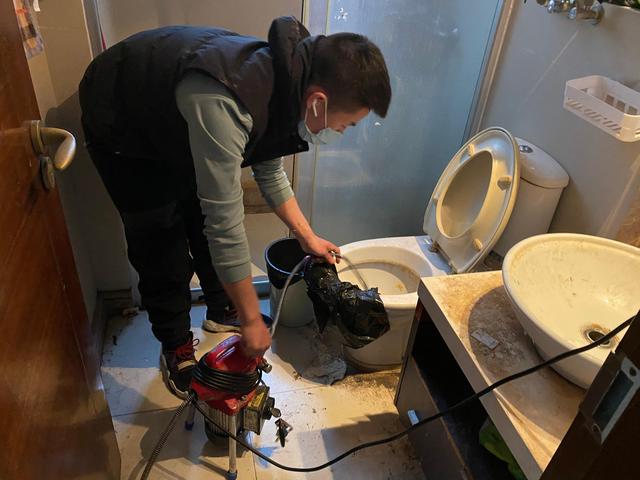 宝丰马桶疏通-疏通下水道