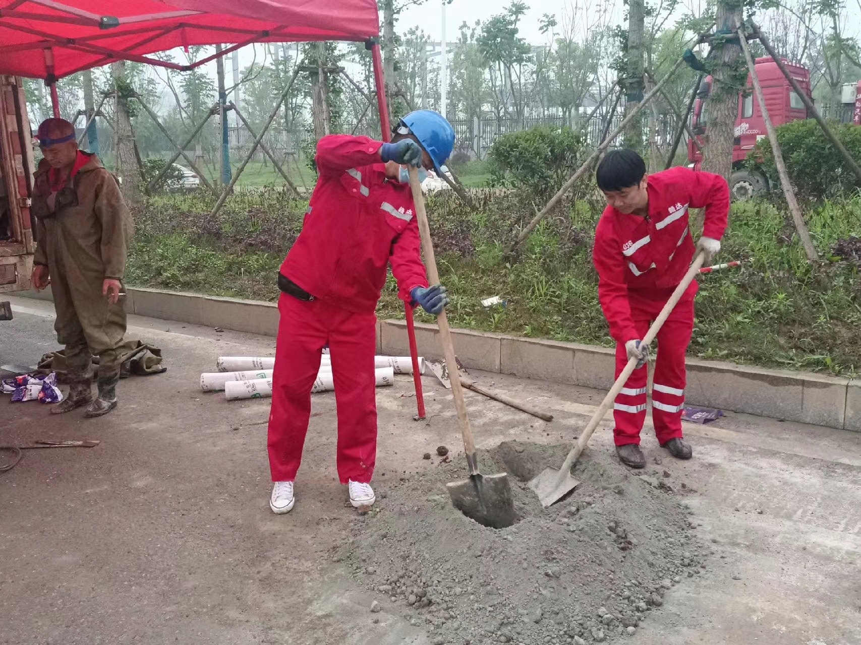 宝丰管道疏通哪家好】及时进行市政管道清淤
